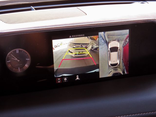 LEXUS凌志 UX200  第13張相片