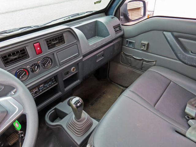 MITSUBISHI三菱 DELICA  第13張相片
