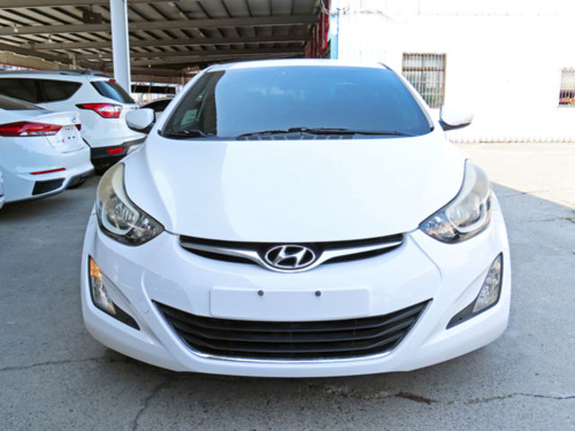 HYUNDAI現代 ELANTRA  第3張相片