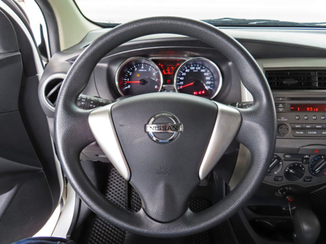 NISSAN日產 LIVINA  第12張相片