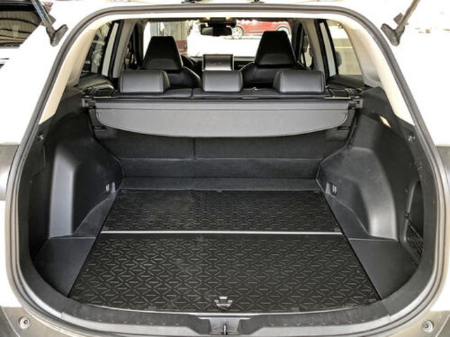 TOYOTA豐田 RAV4  第5張相片