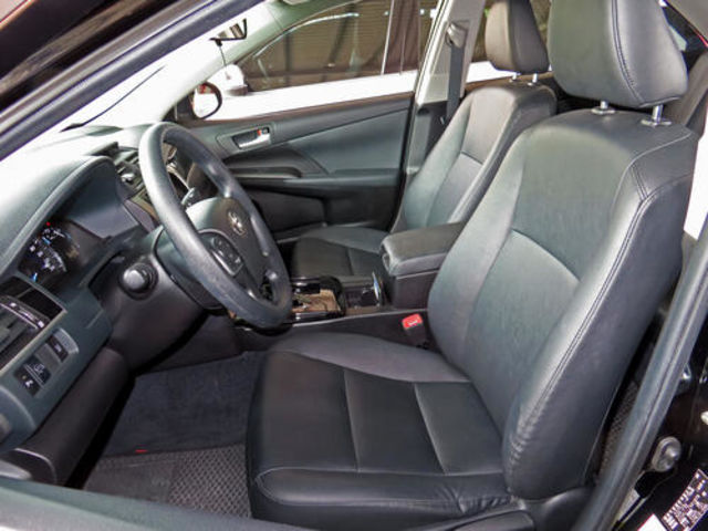 TOYOTA豐田 CAMRY  第7張相片