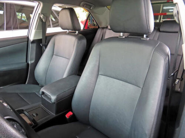 TOYOTA豐田 CAMRY  第15張相片
