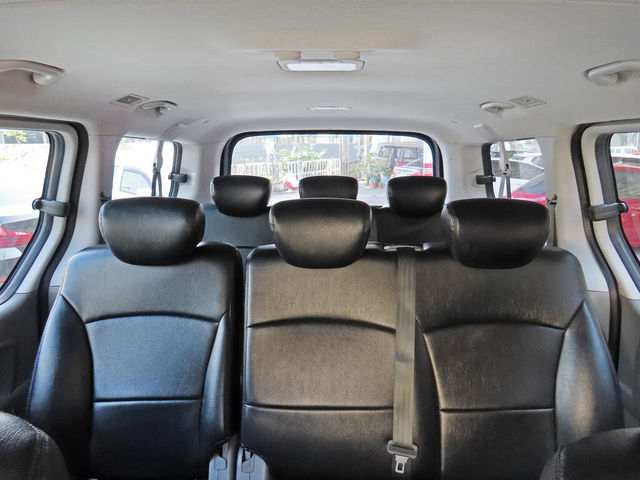 HYUNDAI現代 STAREX  第19張相片