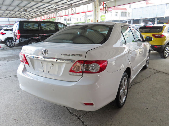 TOYOTA豐田 ALTIS  第2張相片