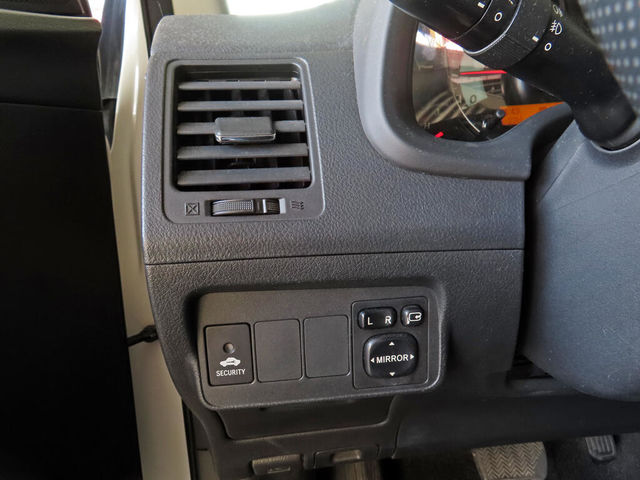 TOYOTA豐田 ALTIS  第10張相片