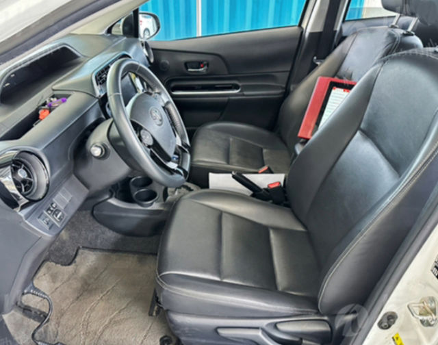 TOYOTA豐田 PRIUS C  第5張相片