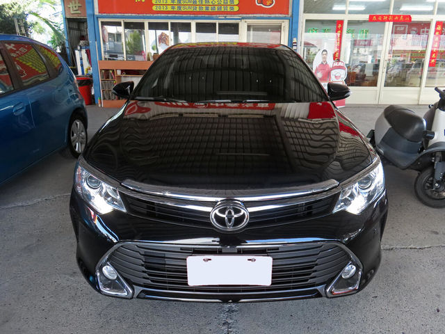 TOYOTA豐田 CAMRY  第3張相片