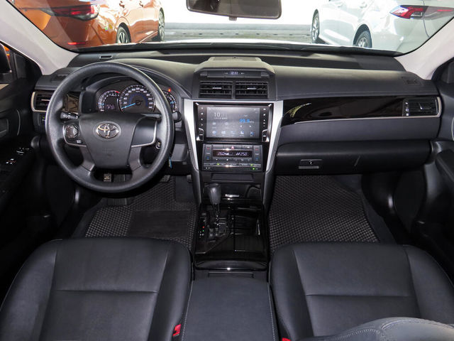TOYOTA豐田 CAMRY  第6張相片