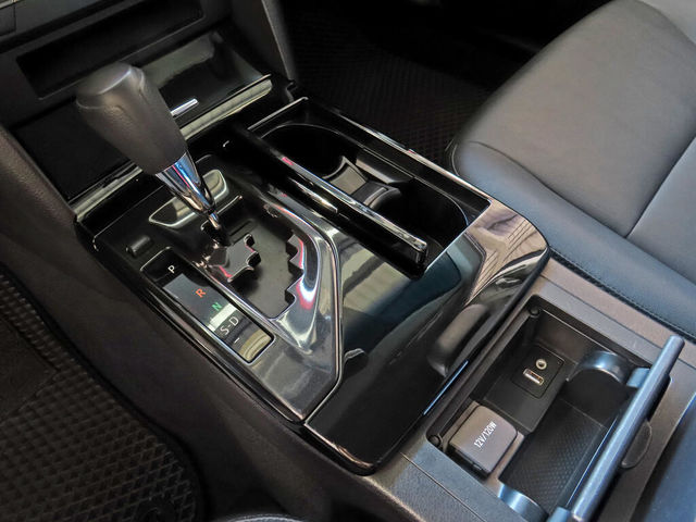 TOYOTA豐田 CAMRY  第15張相片