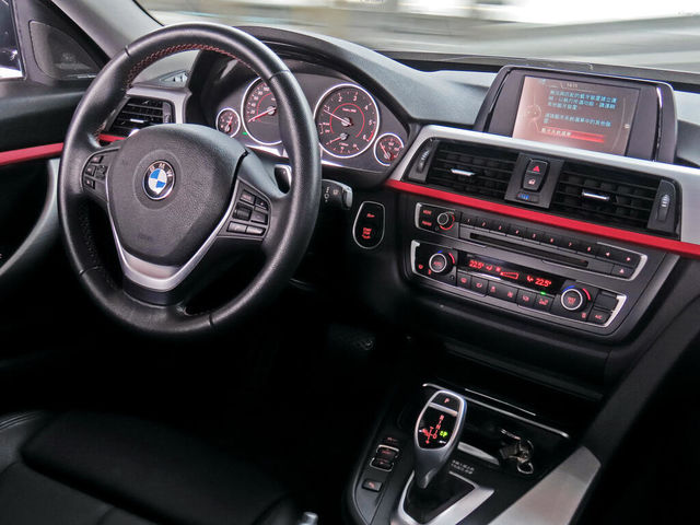 BMW寶馬 320D GT  第17張相片