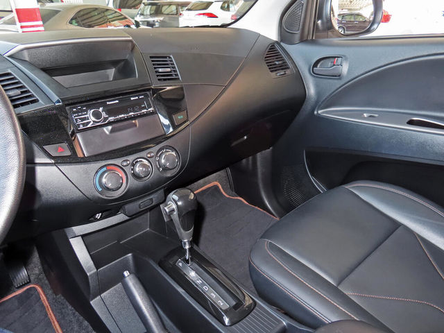 MITSUBISHI三菱 ZINGER  第11張相片