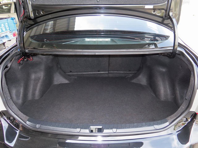 TOYOTA豐田 ALTIS  第20張相片