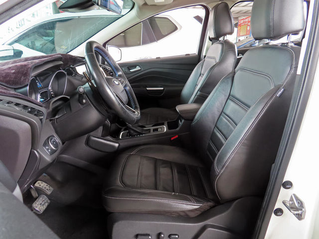 FORD福特 KUGA  第7張相片