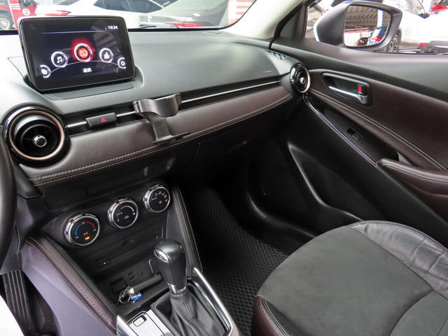 MAZDA馬自達 MAZDA 2  第12張相片