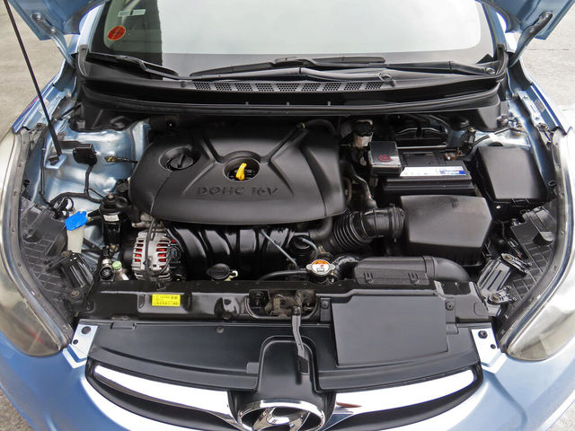 HYUNDAI現代 ELANTRA  第5張相片