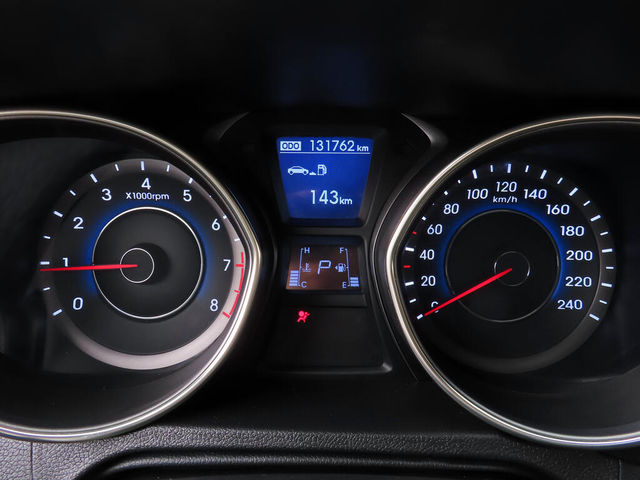 HYUNDAI現代 ELANTRA  第6張相片