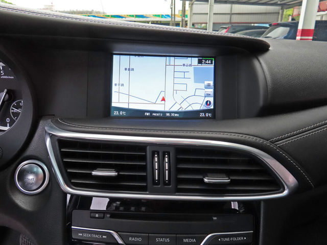 INFINITI無限 Q30  第15張相片