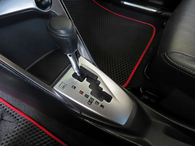 TOYOTA豐田 YARIS  第13張相片