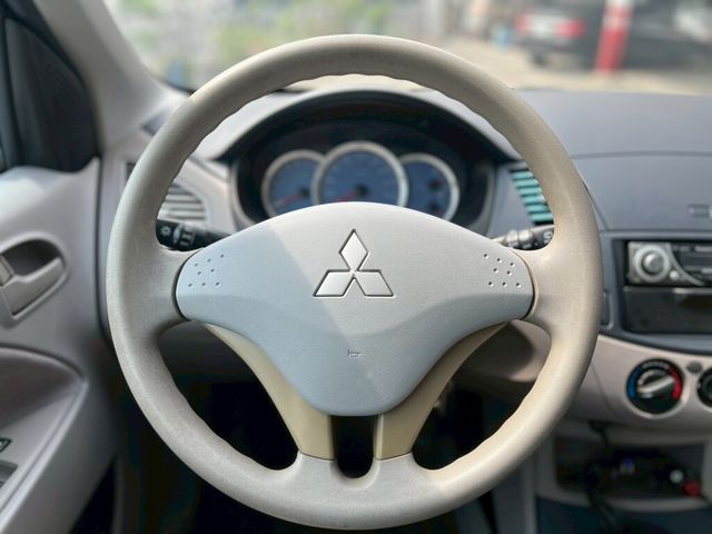 MITSUBISHI三菱 ZINGER  第10張相片