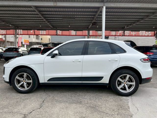 PORSCHE保時捷 MACAN  第7張相片