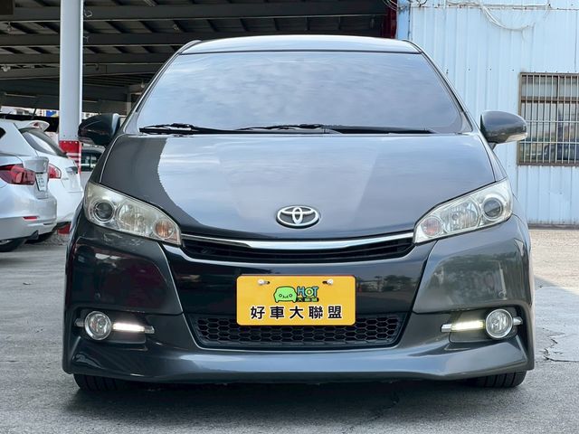 TOYOTA豐田 WISH  第3張相片
