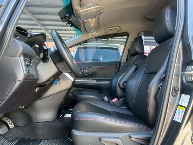 TOYOTA豐田 WISH  第15張相片