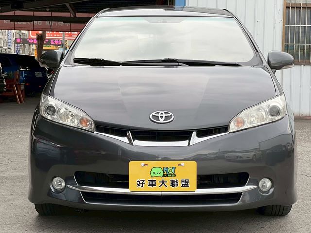 TOYOTA豐田 WISH  第3張相片