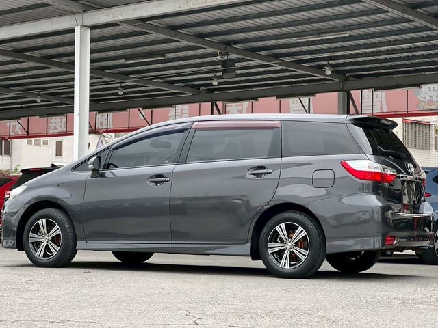 TOYOTA豐田 WISH  第7張相片