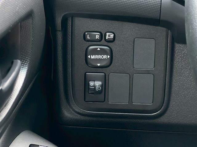 TOYOTA豐田 WISH  第16張相片