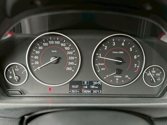 BMW寶馬 320I M SPORT  第5張相片