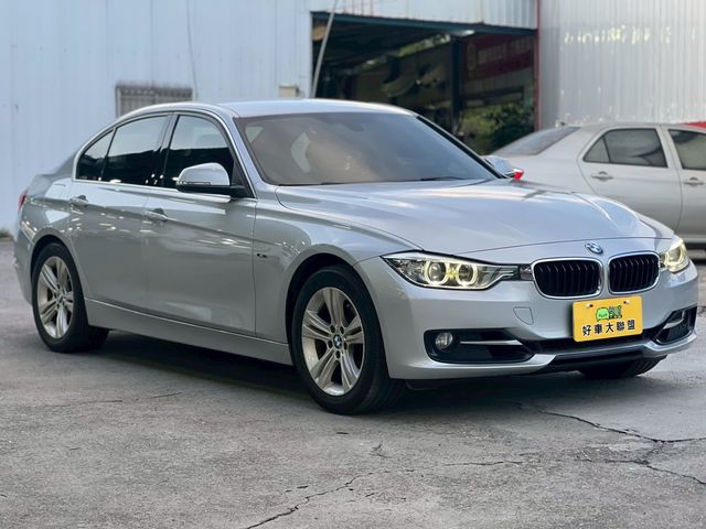 BMW寶馬 320I M SPORT  第6張相片