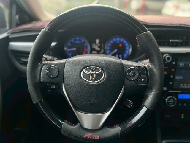TOYOTA豐田 ALTIS  第9張相片