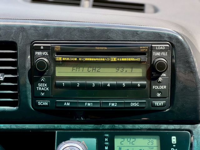 TOYOTA豐田 WISH  第11張相片