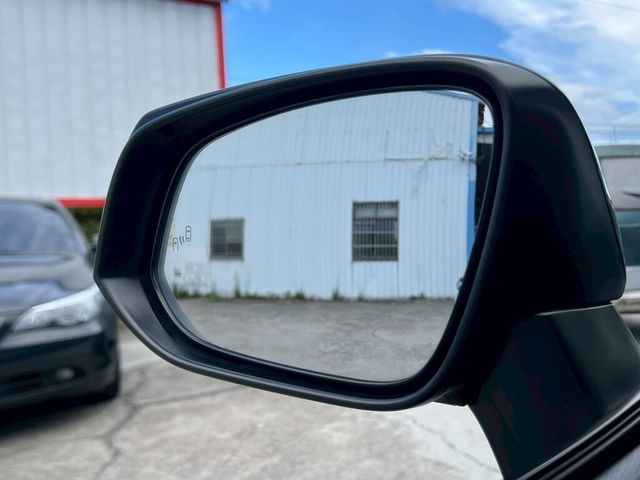 TOYOTA豐田 RAV4  第15張相片