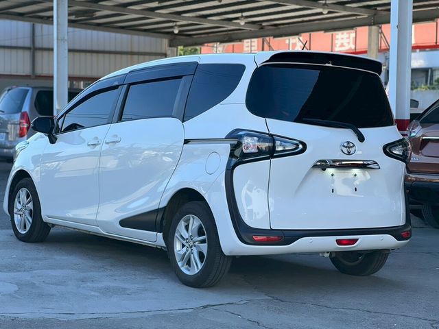 TOYOTA豐田 SIENTA  第8張相片