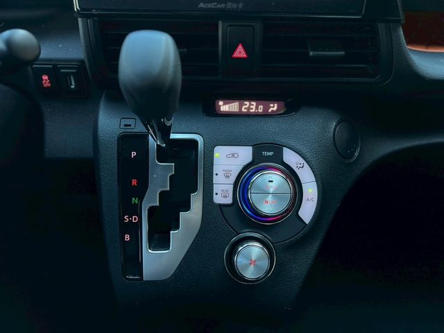 TOYOTA豐田 SIENTA  第13張相片