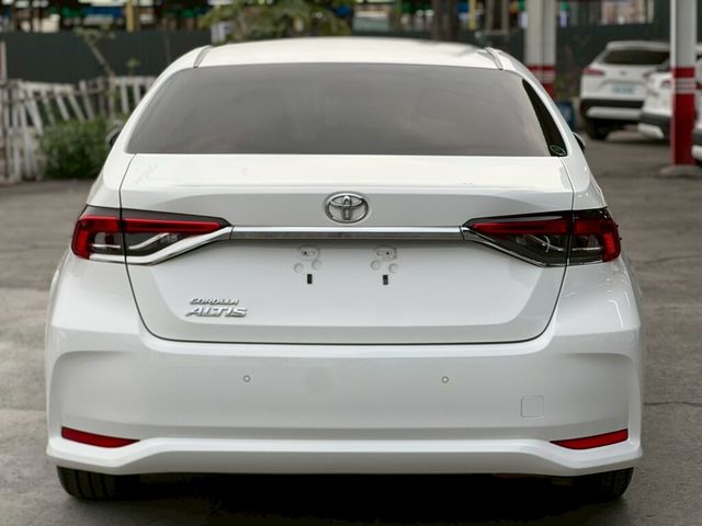 TOYOTA豐田 ALTIS  第4張相片