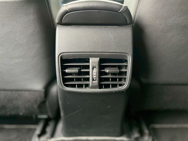 TOYOTA豐田 ALTIS  第18張相片