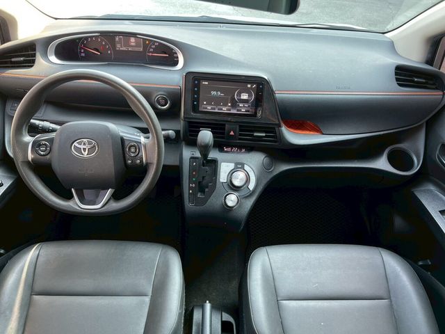 TOYOTA豐田 SIENTA  第9張相片