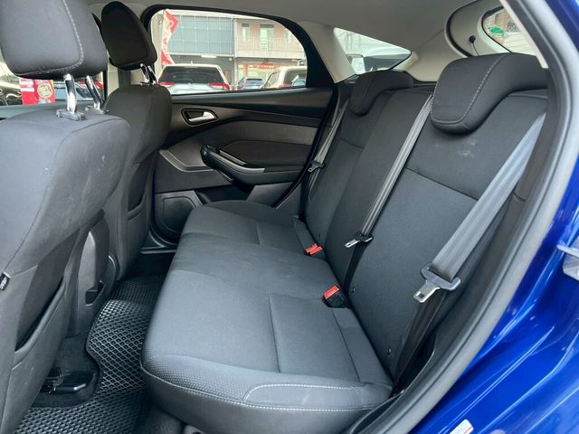 FORD福特 FOCUS  第16張相片