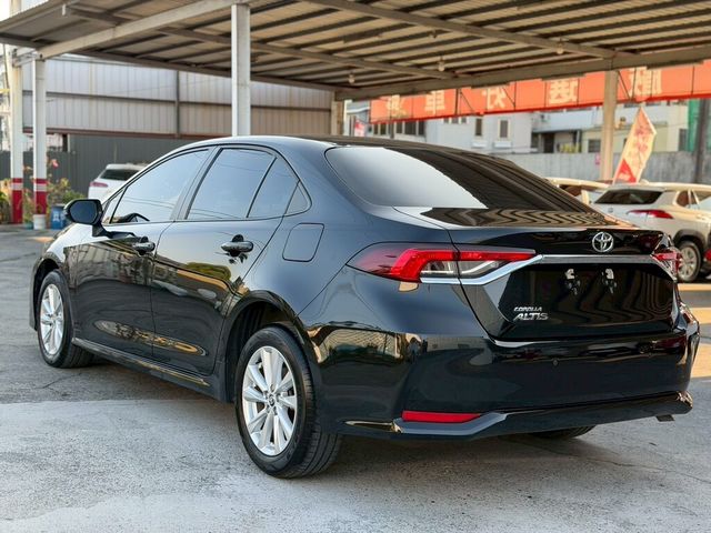 TOYOTA豐田 ALTIS  第8張相片