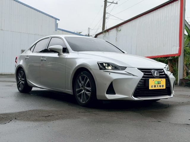 LEXUS凌志 IS 300  第3張相片