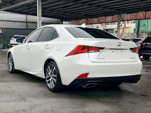 LEXUS凌志 IS 300  第6張相片