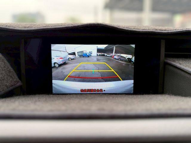 LEXUS凌志 IS 300  第14張相片