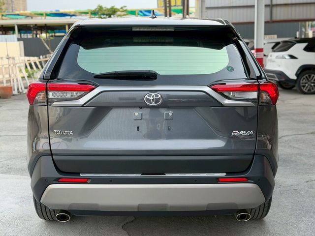 TOYOTA豐田 RAV4  第5張相片