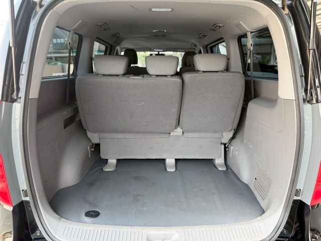 HYUNDAI現代 STAREX  第19張相片