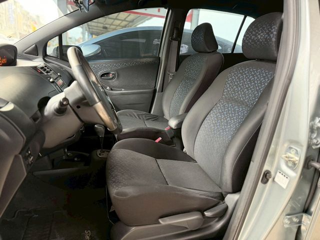 TOYOTA豐田 YARIS  第15張相片