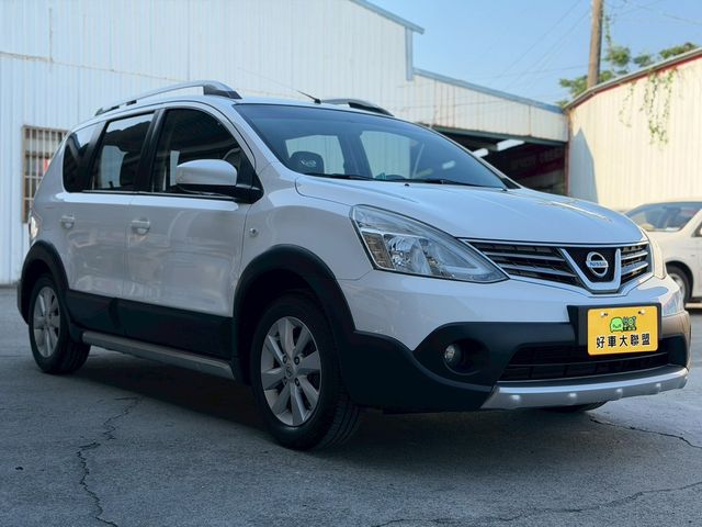 NISSAN日產 LIVINA  第3張相片