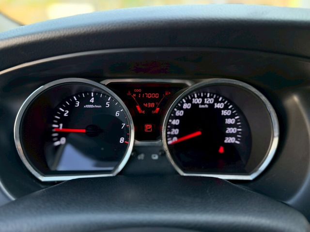 NISSAN日產 LIVINA  第9張相片